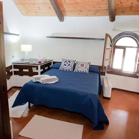 Casale Al Mare - With Swimming Pool 150 Meters From The Porto Columbu - Perd'E Sali