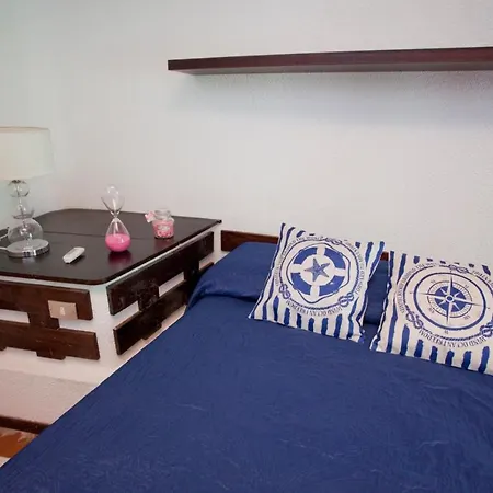 Villa Casale Al Mare - With Swimming Pool 150 Meters From The Porto Columbu - Perd'E Sali