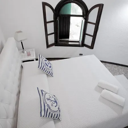 Casale Al Mare - With Swimming Pool 150 Meters From The Porto Columbu - Perd'E Sali