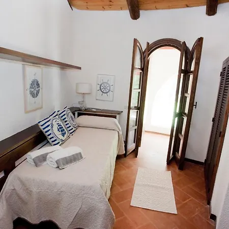 Casale Al Mare - With Swimming Pool 150 Meters From The Porto Columbu - Perd'E Sali