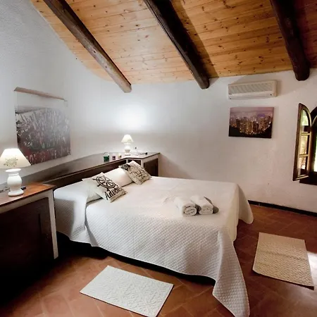 别墅 Casale Al Mare - With Swimming Pool 150 Meters From The *
