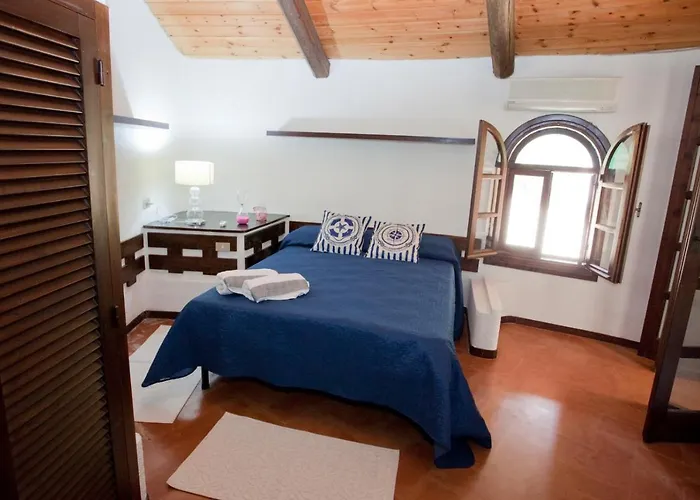 Casale Al Mare - With Swimming Pool 150 Meters From The Porto Columbu - Perd'E Sali