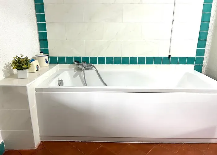 Villa Casale Al Mare - With Swimming Pool 150 Meters From The