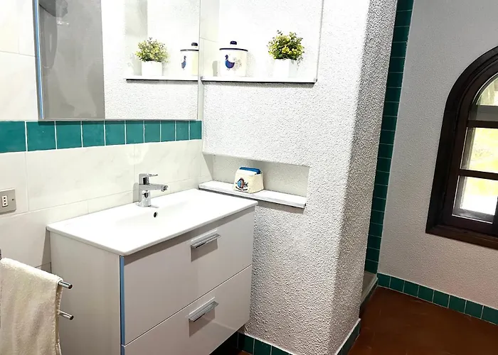 Villa Casale Al Mare - With Swimming Pool 150 Meters From The Porto Columbu - Perd'E Sali